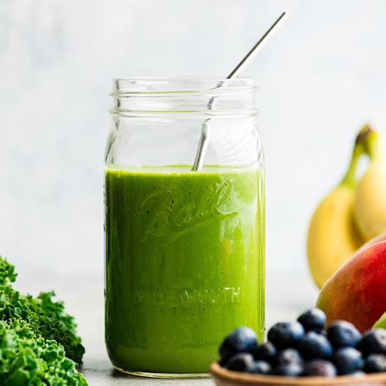 Green Immune Boosting Smoothie (Vegan)